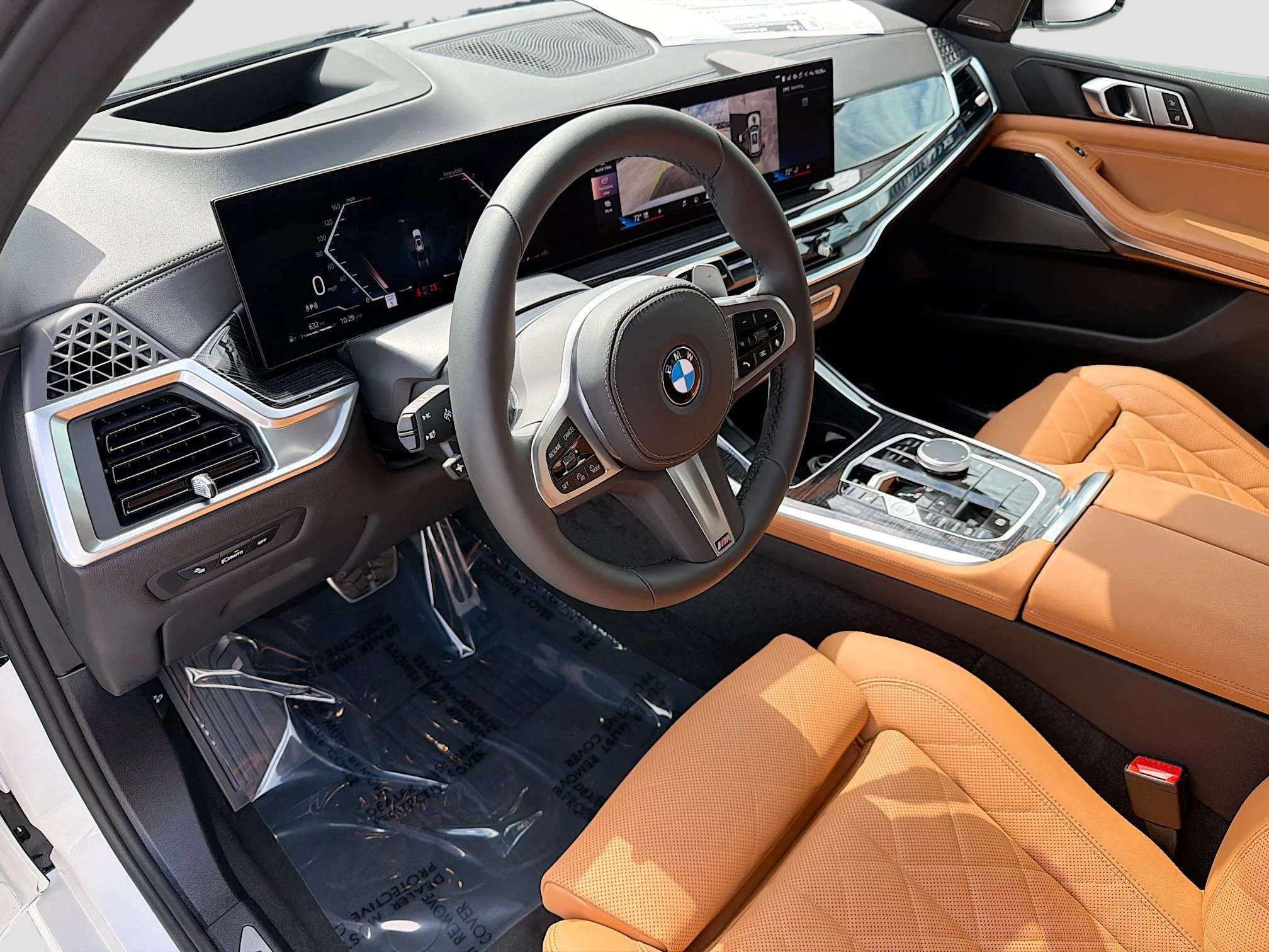 New 2026 Mineral White Metallic BMW xDrive40i image 25