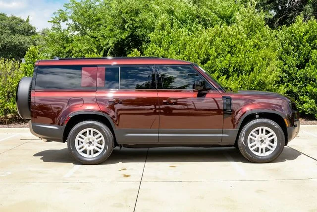 New 2026 Red Land Rover S image 8
