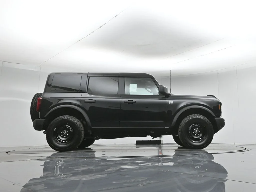 New 2026 Shadow Black Ford Big Bend image 46