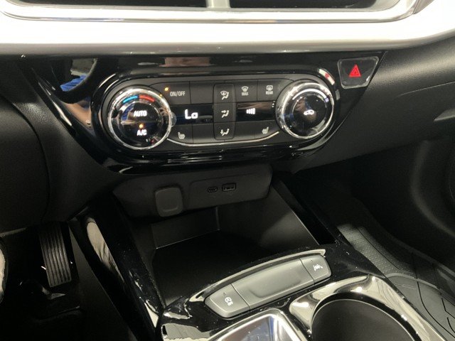 2026 Chevrolet Trax LT - Photo 28