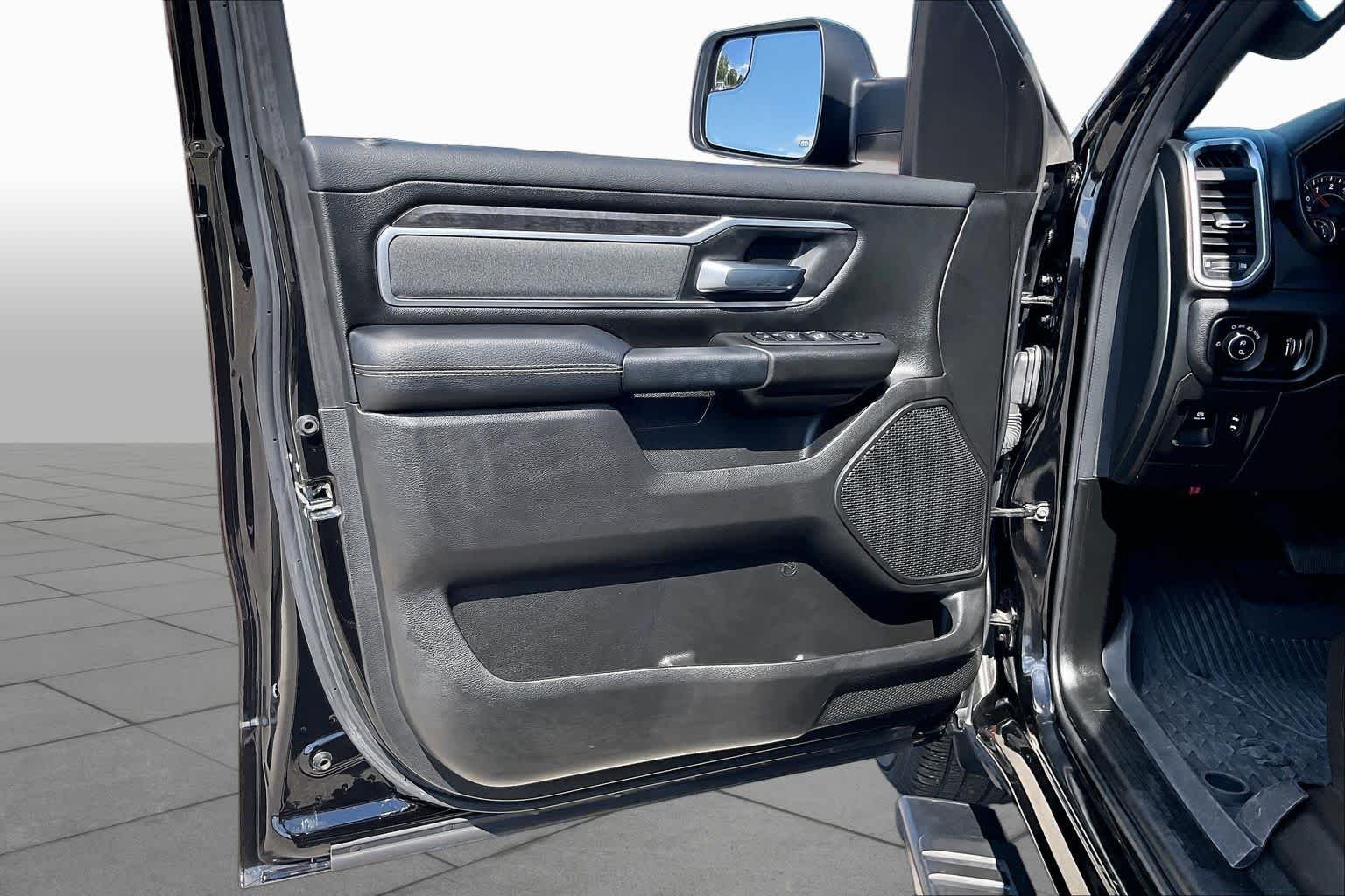Used 2024 Diamond Black Crystal Pearlcoat Ram Lone Star image 20