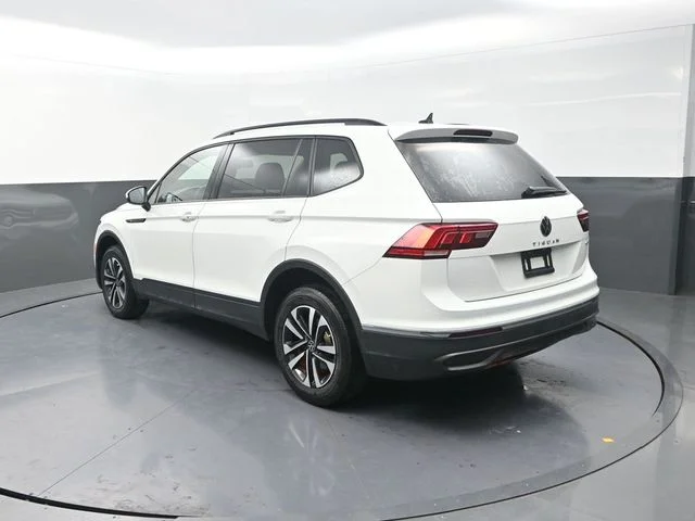 Used 2022  Volkswagen 2.0T S image 7