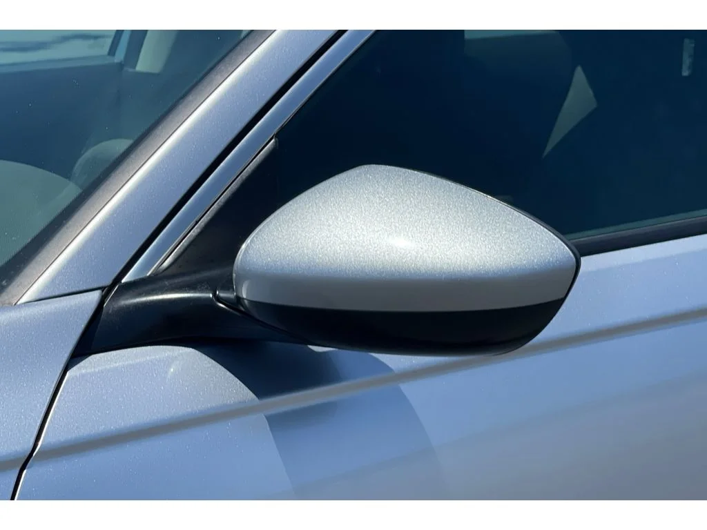 Used 2024 Solar Silver Metallic Honda LX image 12