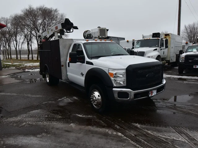 2016 Ford F-550SD XL