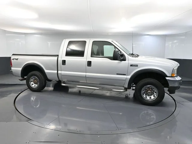 2002 Ford F-250 Super Duty XLT - Photo 3