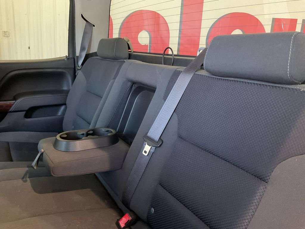 Used 2014 Silver GMC SLE image 27