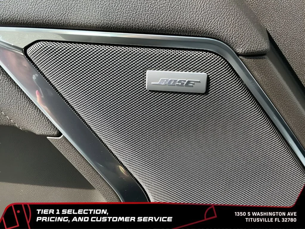 New 2026 Summit White GMC SLT image 19