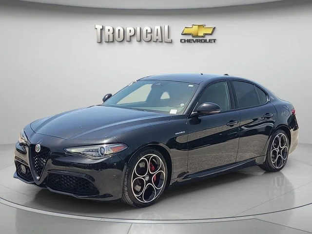 Used 2023 Black Alfa Romeo Veloce image 1