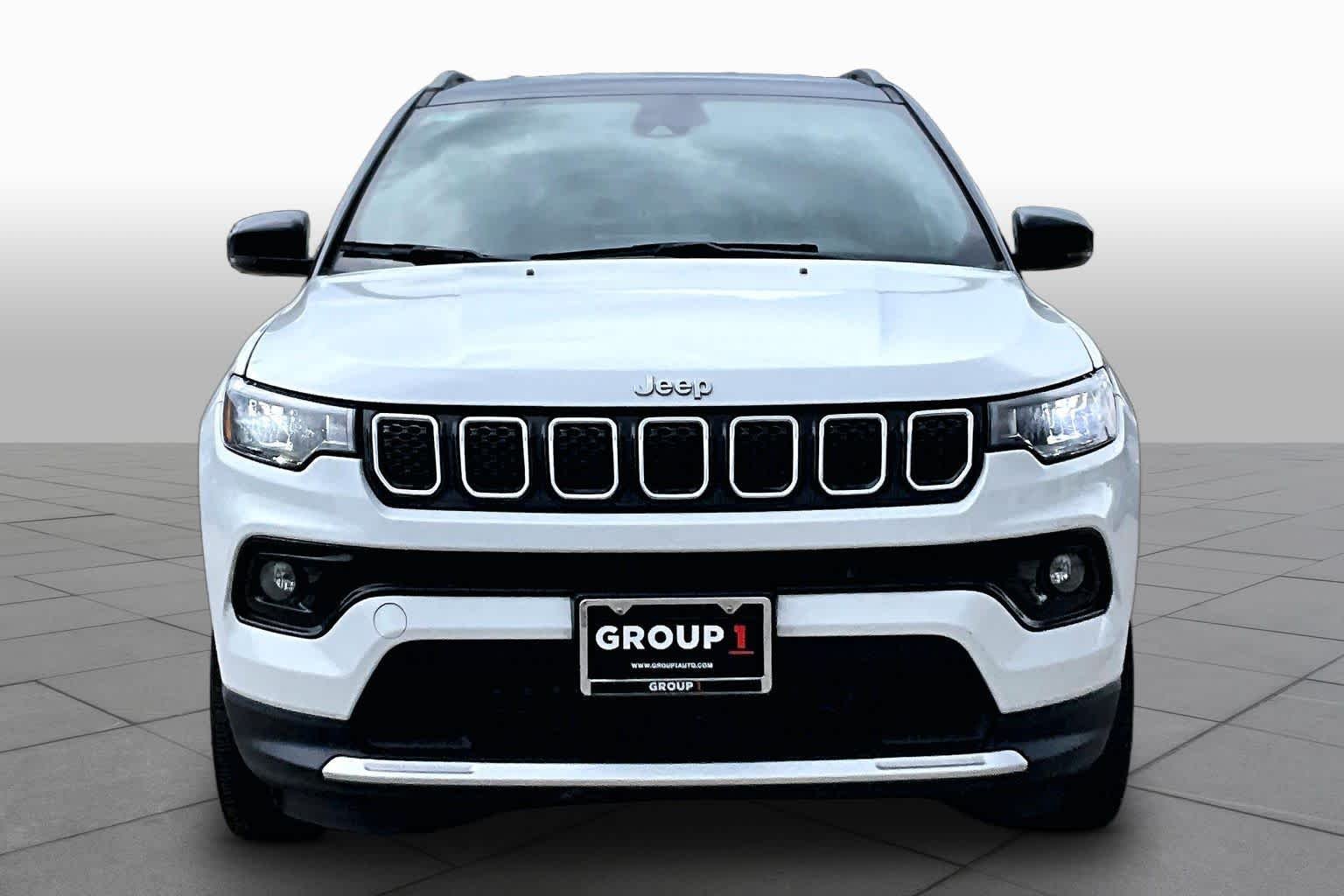 Used 2023 Bright White Clearcoat Jeep Limited image 4