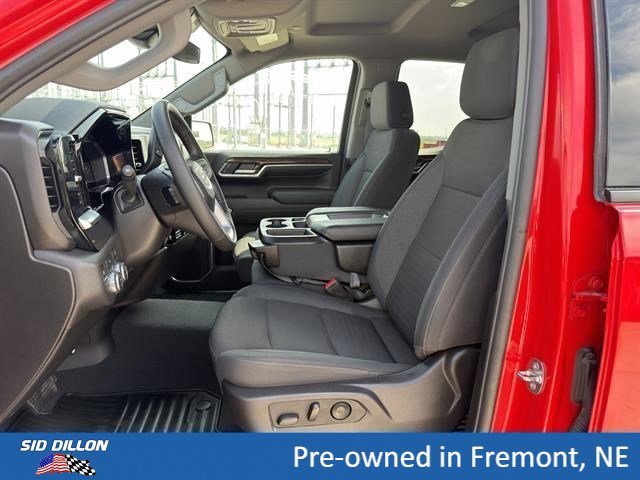 Used 2024 Cardinal Red GMC Elevation image 12