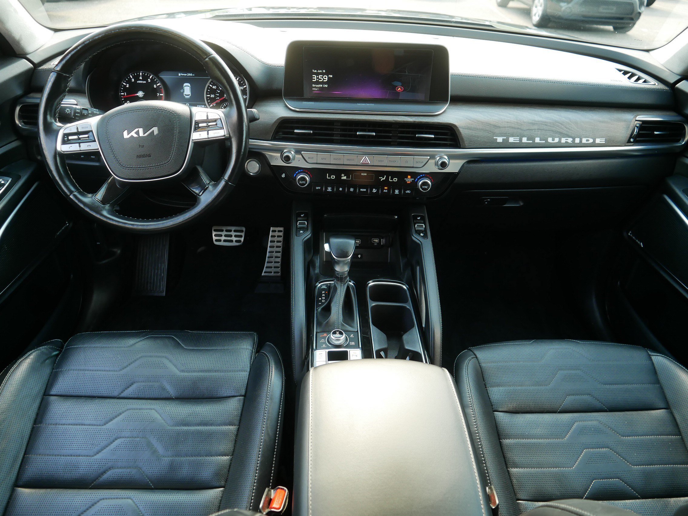 Certified Used 2022 Gravity Grey Kia SX image 10