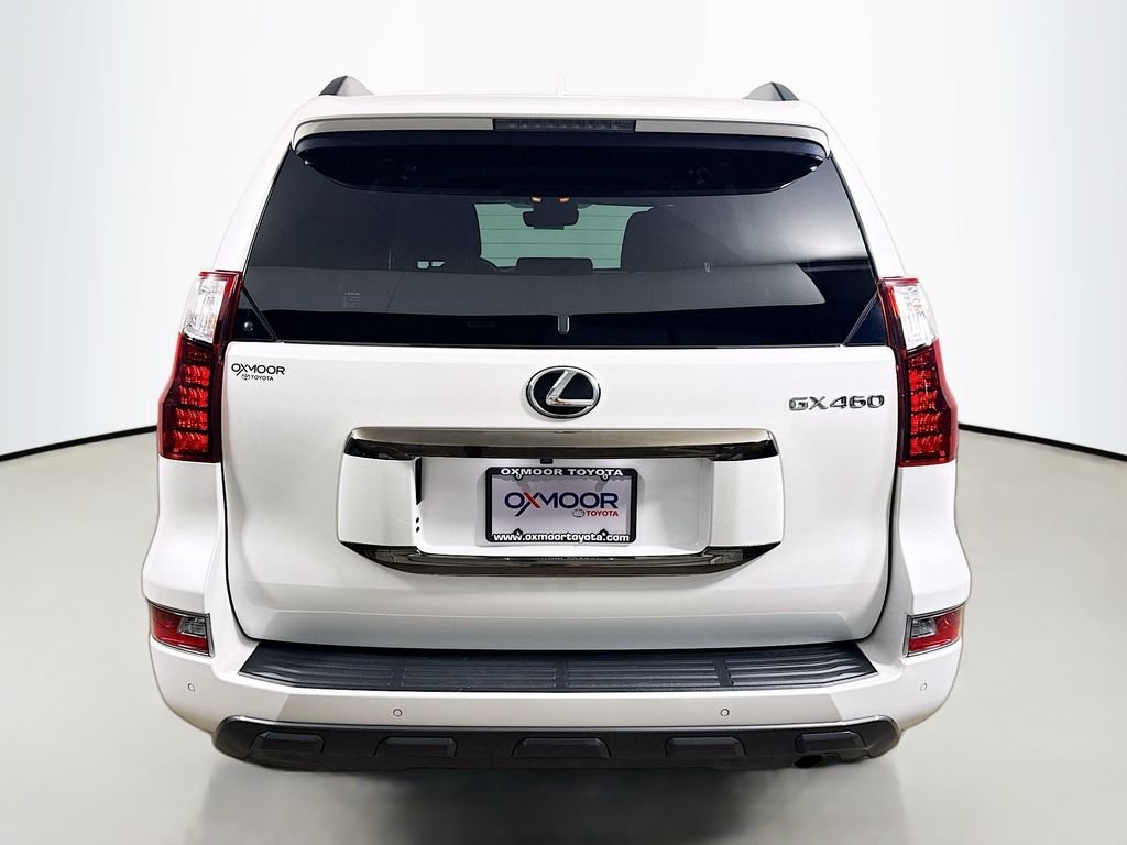 Used 2022 Starfire Pearl Lexus Base image 6