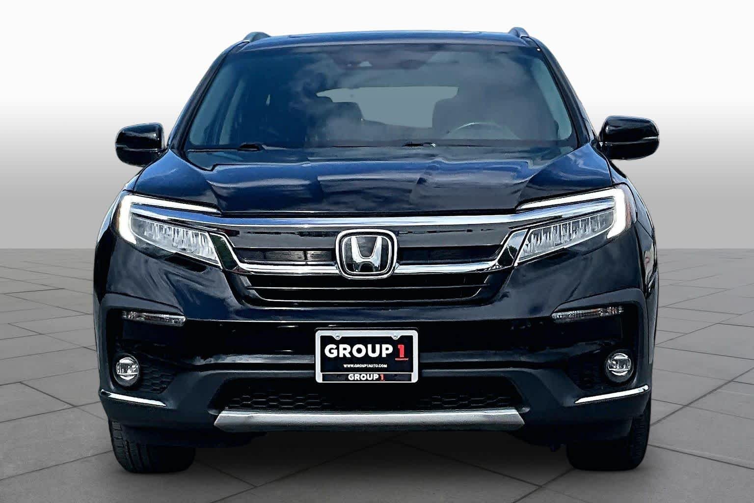 Used 2022 Crystal Black Pearl Honda Elite image 4
