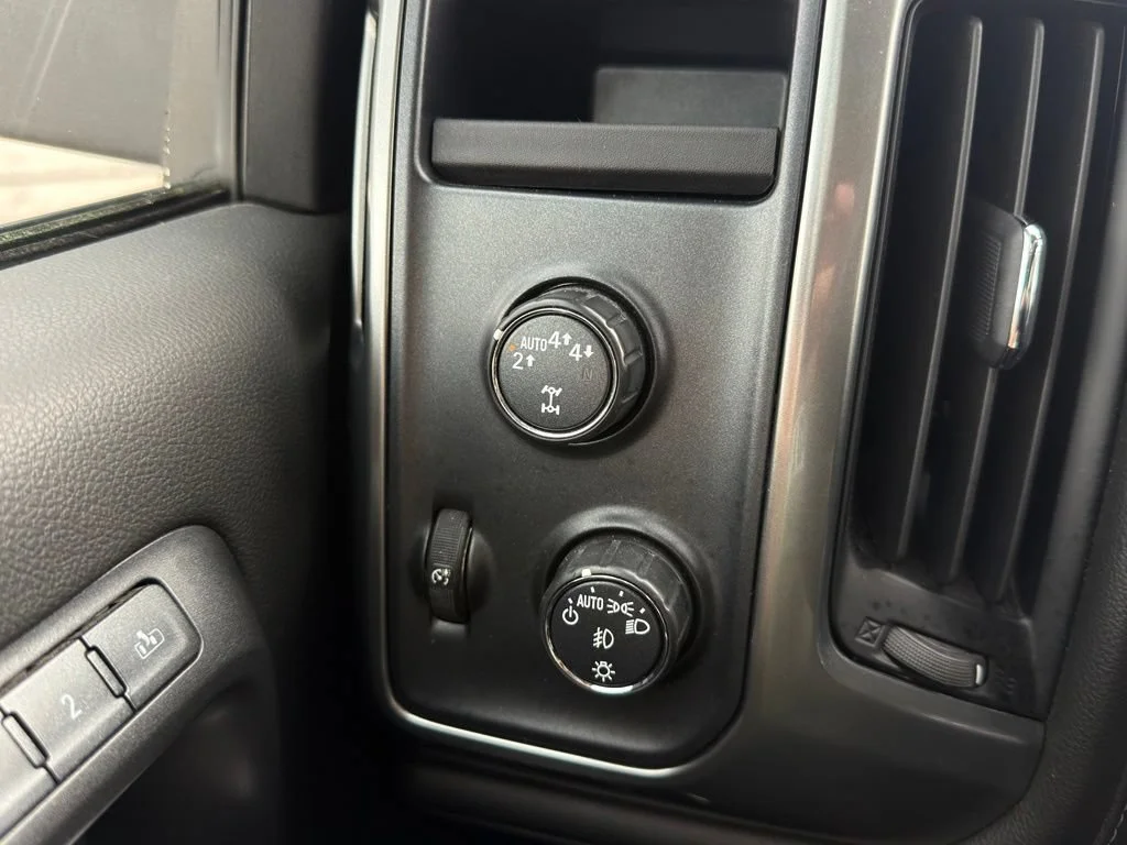Used 2018 SILVER ICE METALLIC Chevrolet LTZ image 38