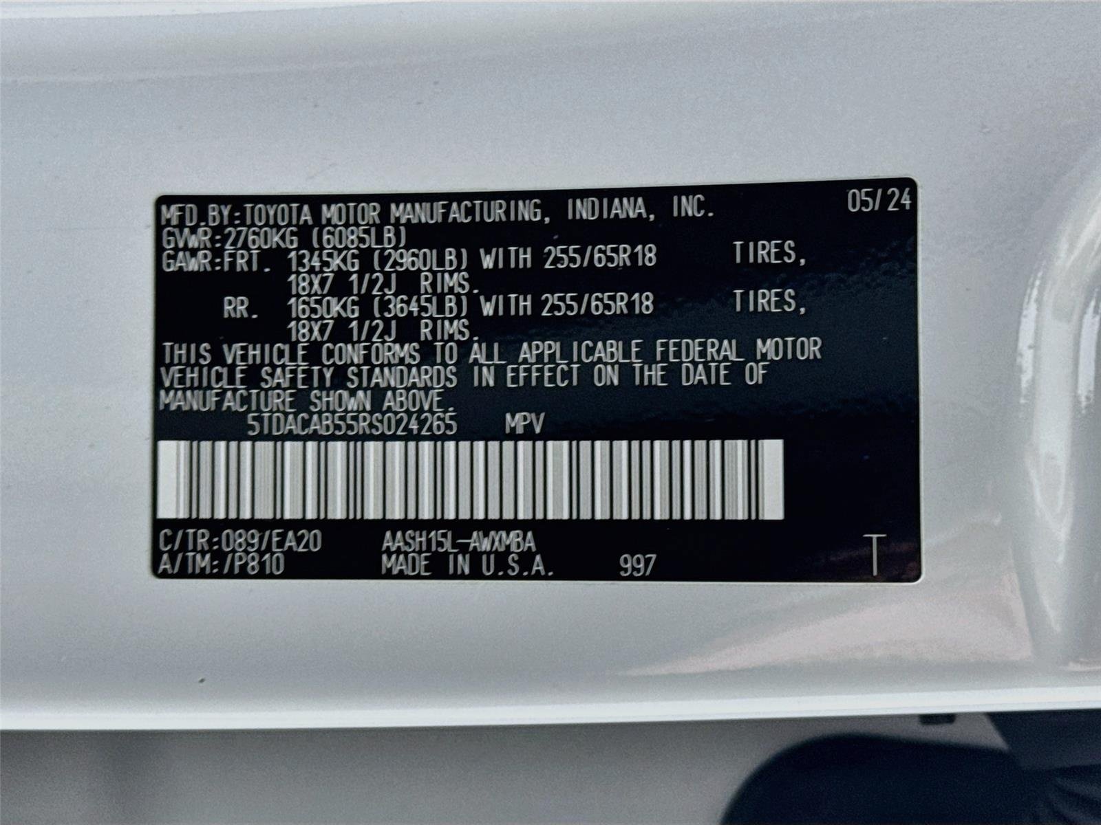 Used 2024 Pearl Toyota XLE image 32