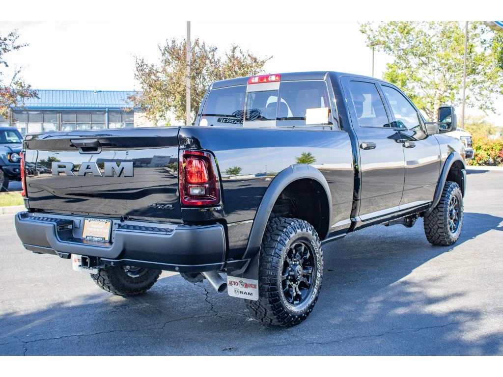 Certified Used 2025 Diamond Black Ram Tradesman image 8