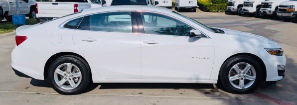 1G1ZD5ST8RF141904