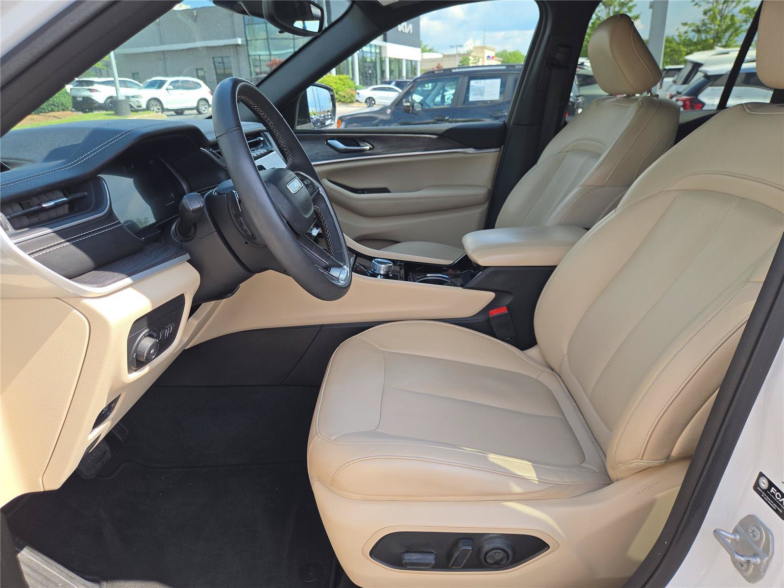 Used 2023 Bright White Clearcoat Jeep Limited image 21