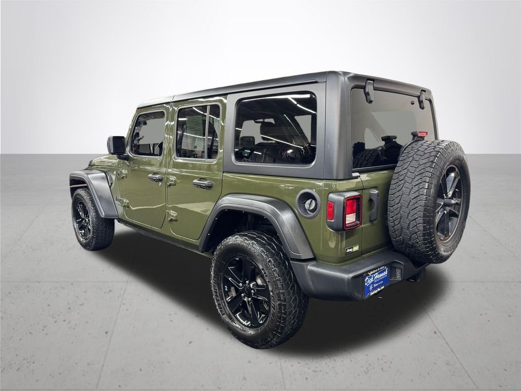 Used 2022 Green Jeep Unlimited Sport Altitude image 4