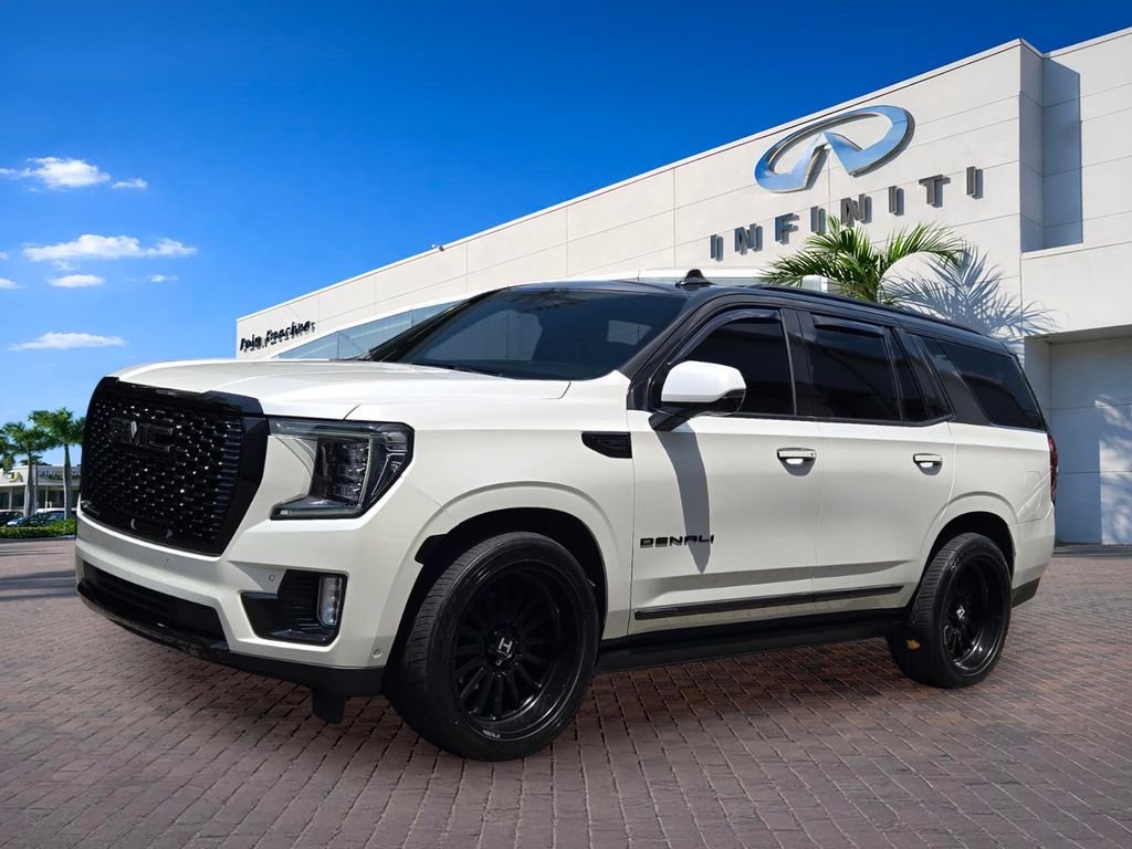 Used 2023 White GMC Denali image 3