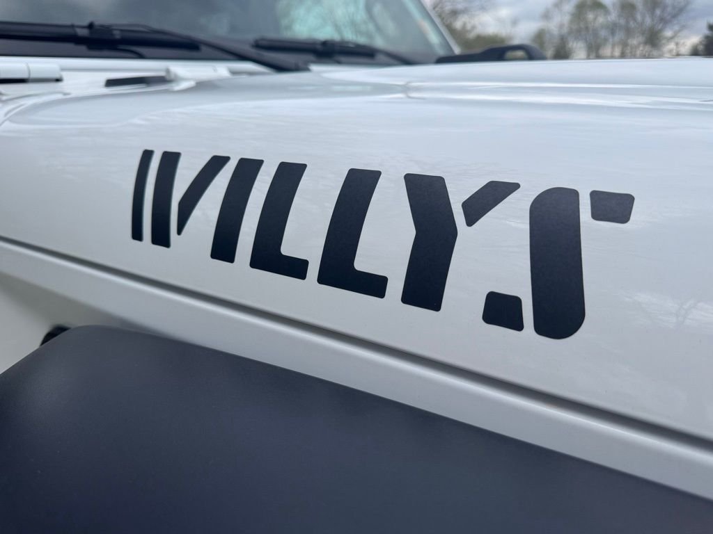 Used 2024 White Jeep Sport image 11