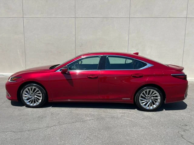 Used 2021 Matador Red Mica Lexus 300h Luxury image 6