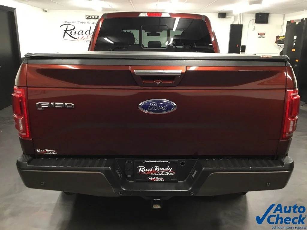 Used 2016 Red Ford Lariat image 9