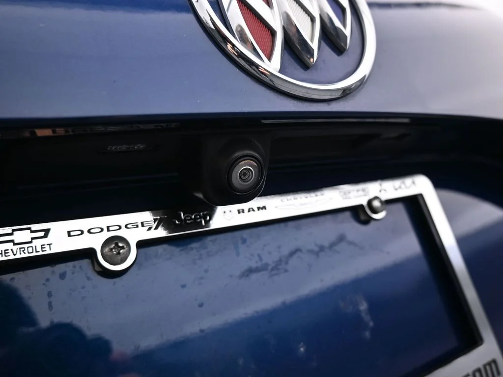 Used 2023 Sapphire Metallic Buick Preferred image 38
