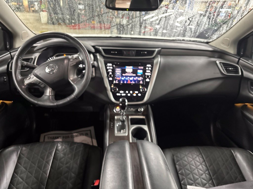 Used 2019 White Nissan Platinum image 29