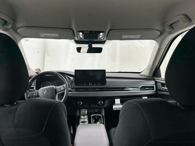 New 2026 White Mitsubishi ES image 26