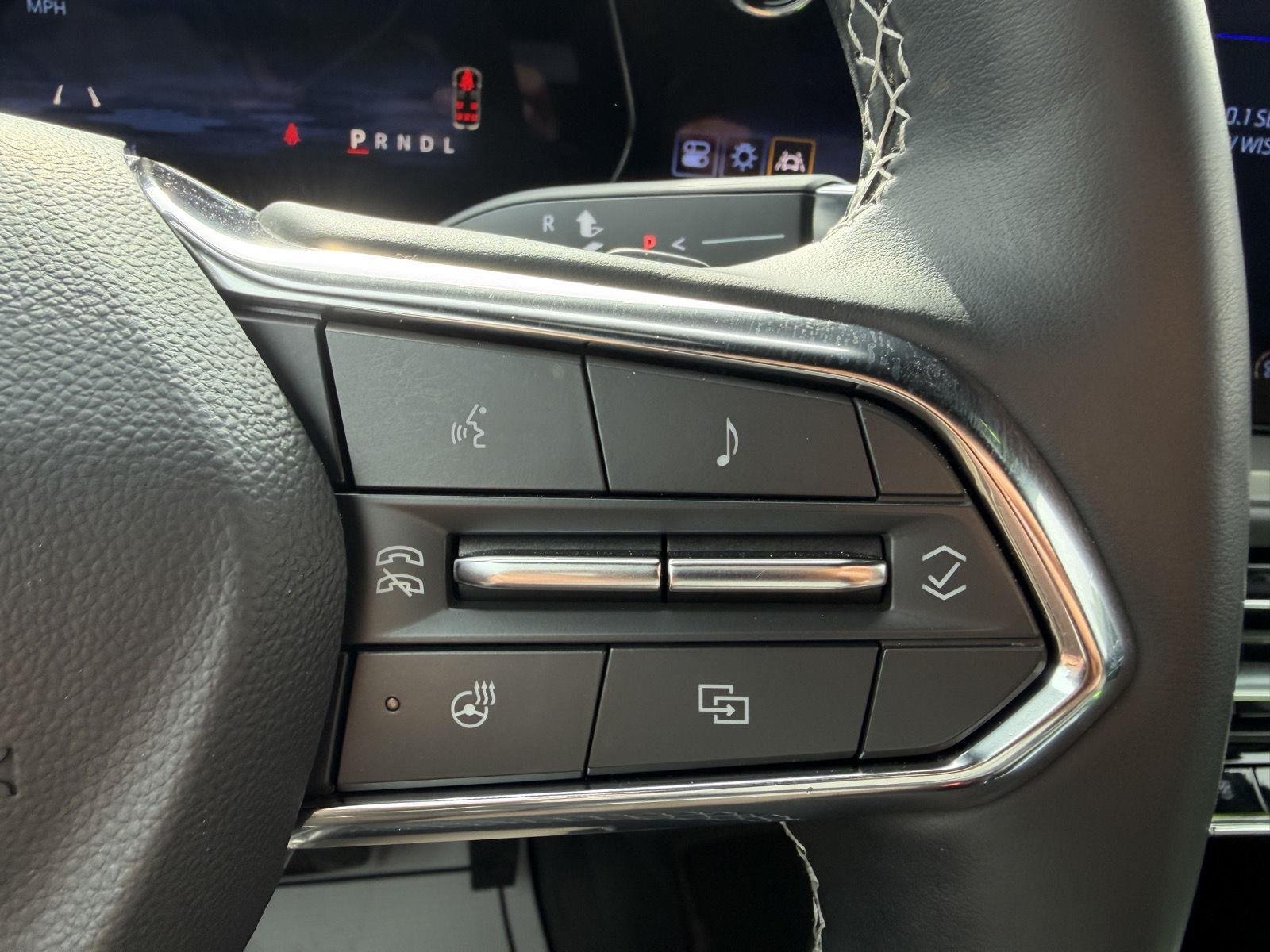 2024 Chevrolet Traverse 2LT - Photo 17