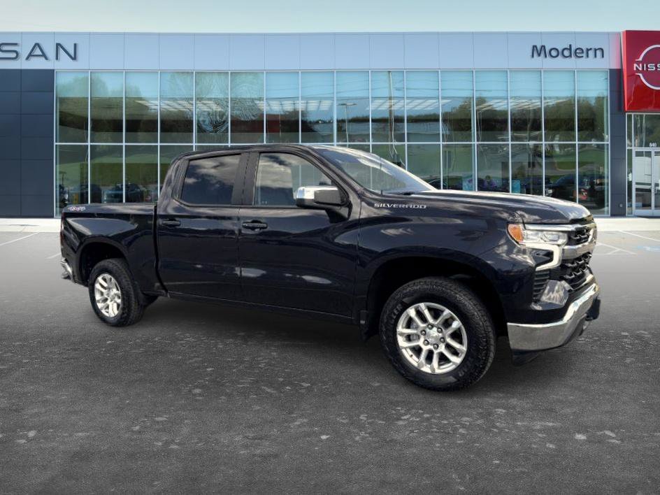 Used 2023 Dark Ash Metallic Chevrolet LT image 6