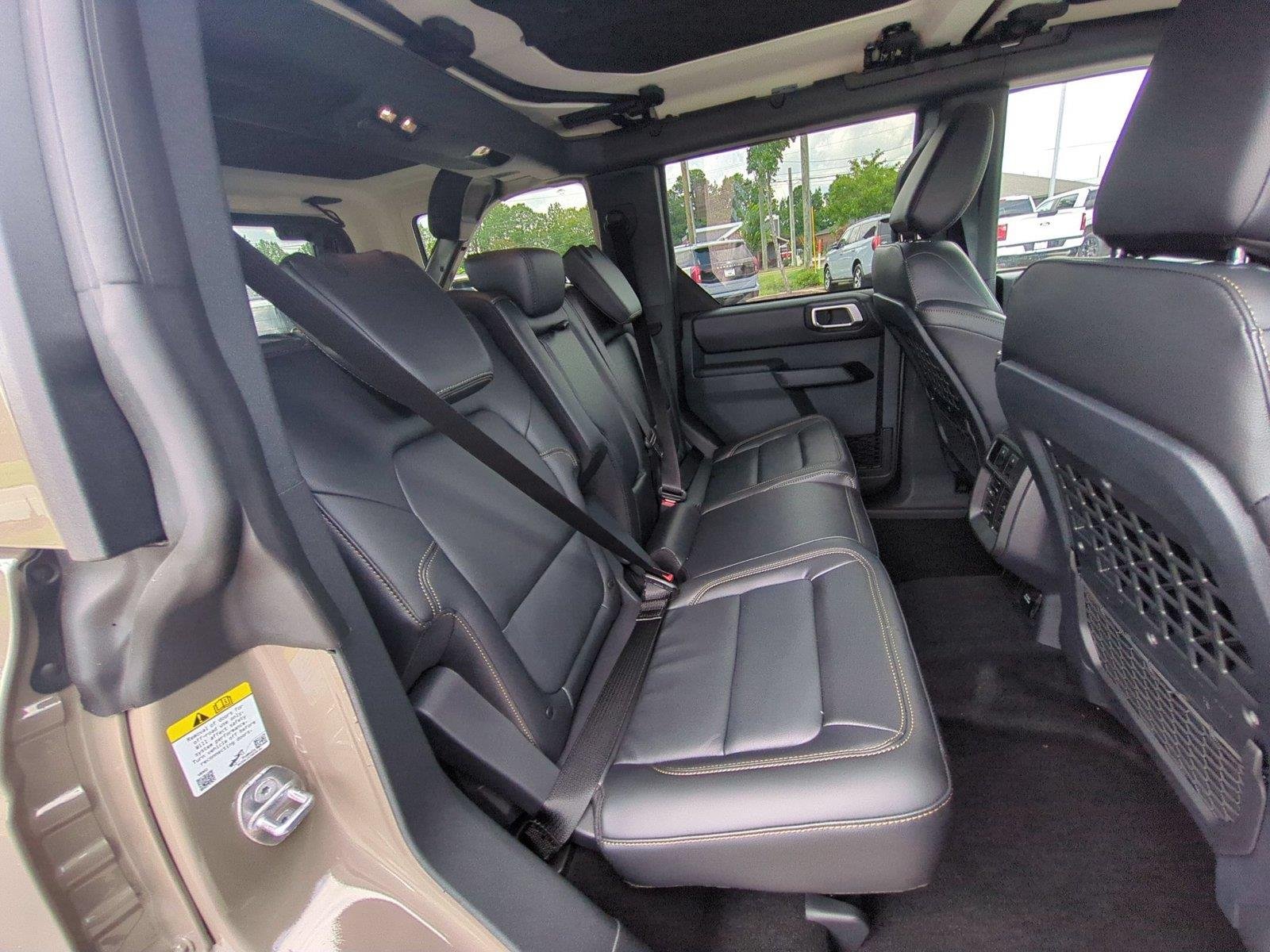 New 2026 Marsh Gray Ford Badlands® image 35
