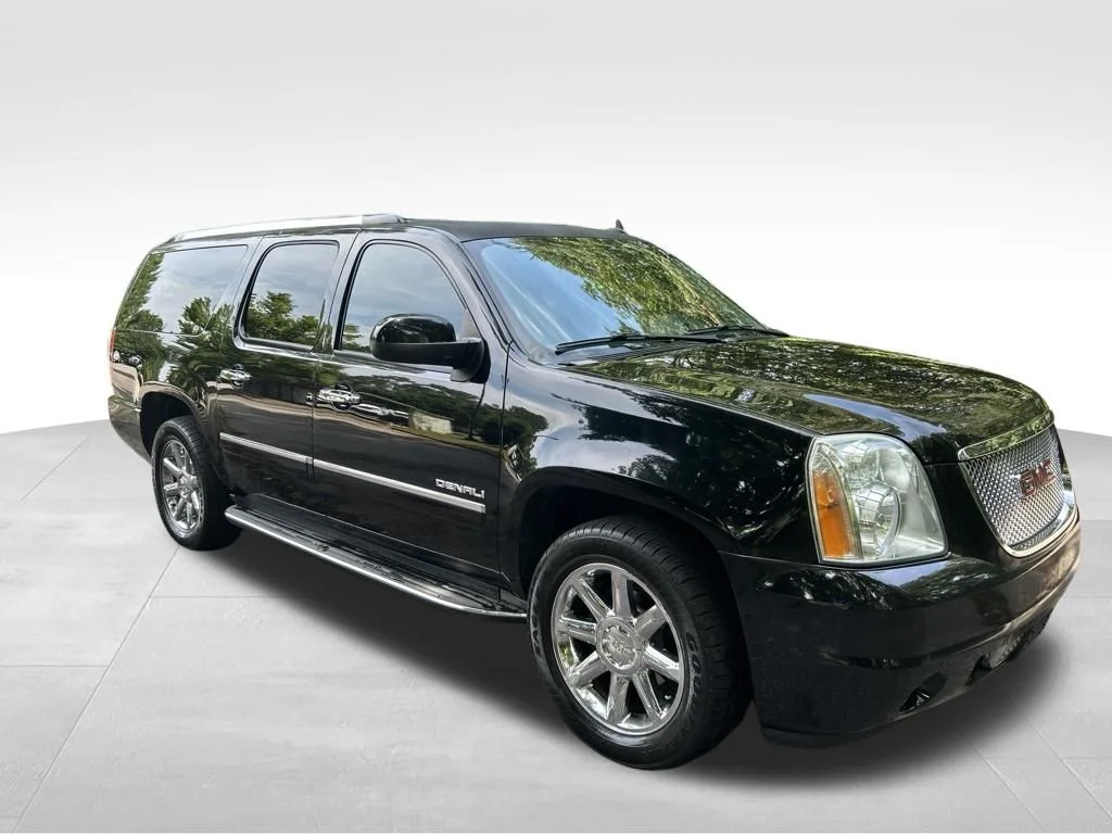 Used 2014 Black GMC Denali image 8