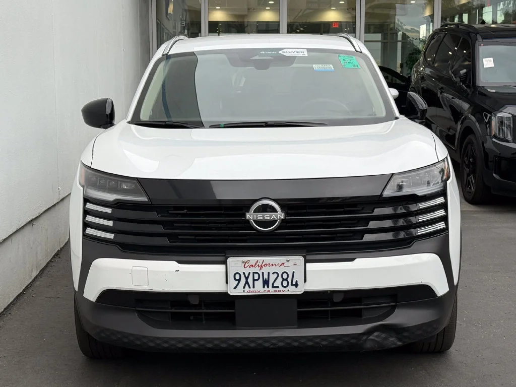 Used 2026 White Nissan SV image 22