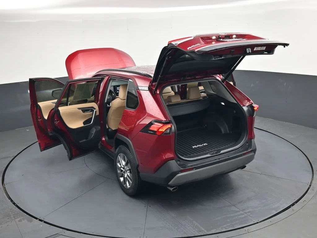 Used 2023 Red Toyota Limited image 54