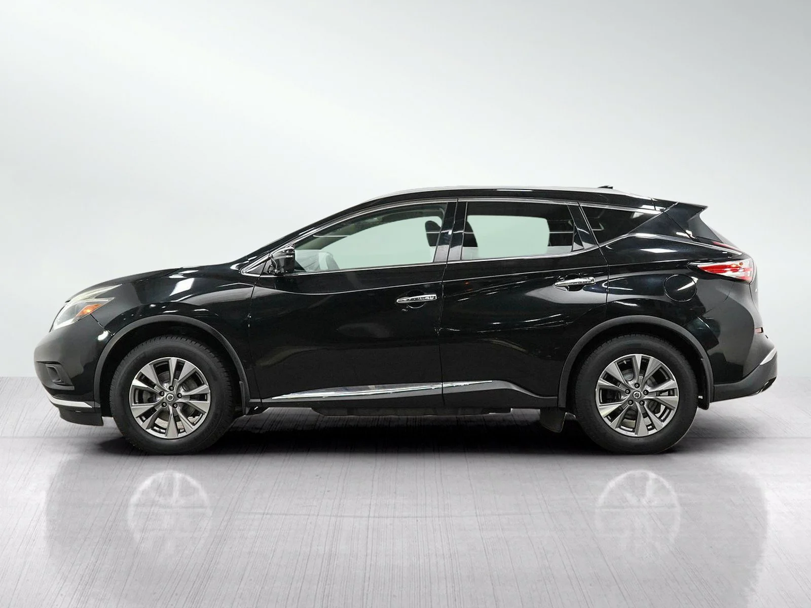 Used 2018 Nissan Murano SL with VIN 5N1AZ2MH7JN126085 for sale in Minneapolis, Minnesota