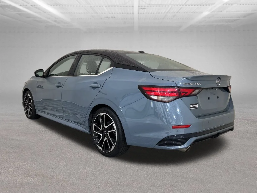 Used 2024 Gray Nissan SR image 3