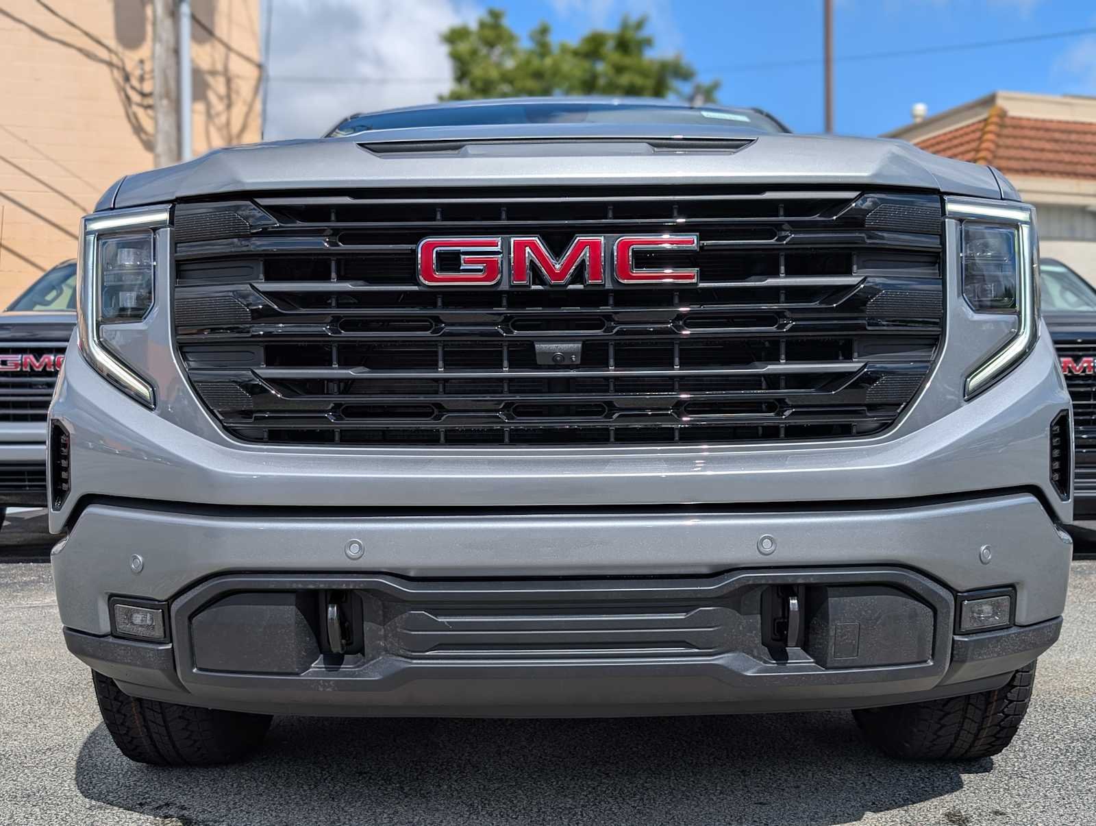 New 2026 Sterling Metallic GMC Elevation image 2