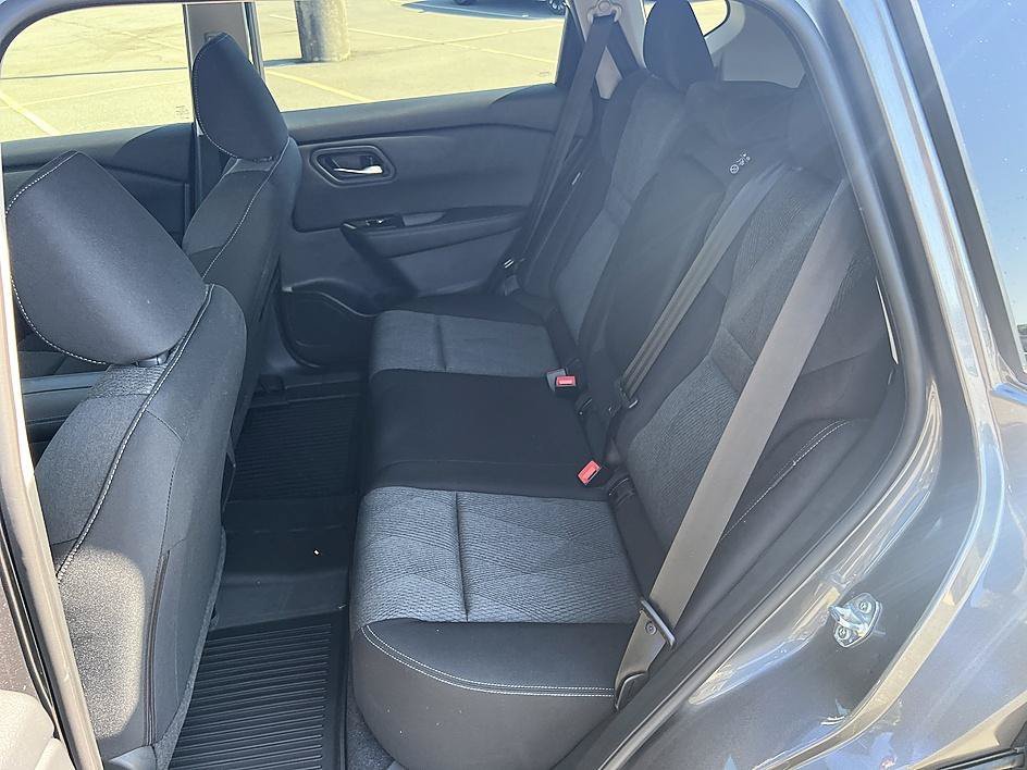 Certified Used 2025 Gun Metallic Nissan SV image 14