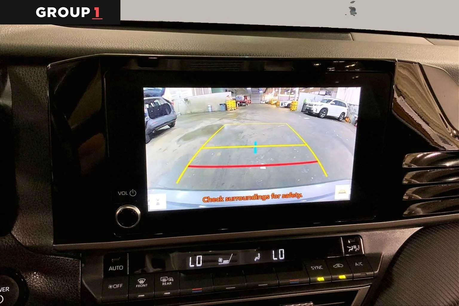 Certified Used 2025 Heavy Metal Toyota SE image 27
