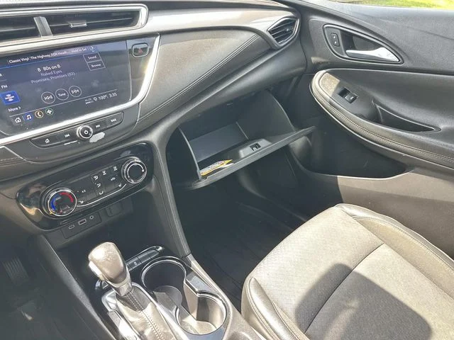 Used 2021 White Buick Preferred image 32