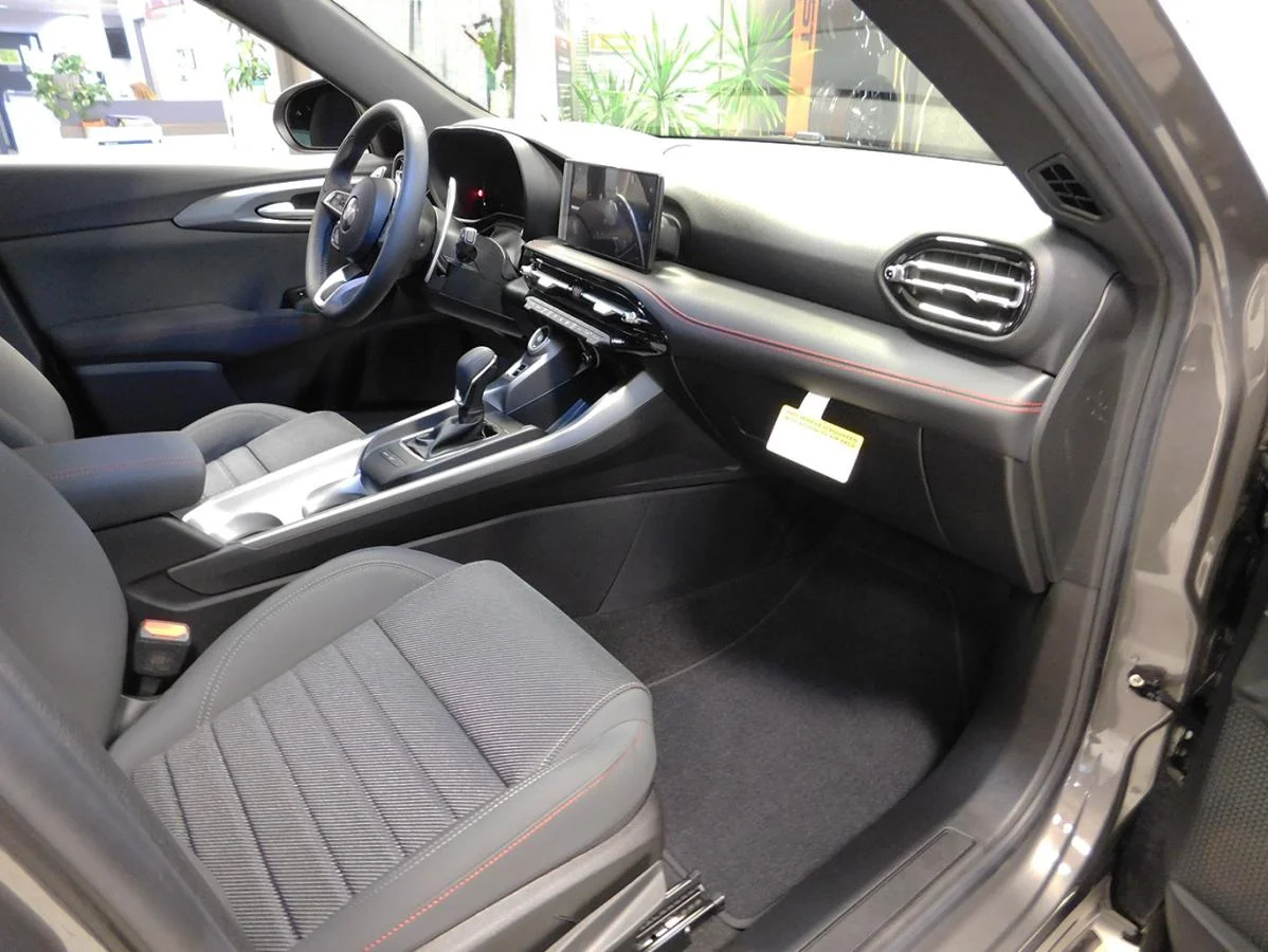 Used 2024 Grey Dodge R/T PHEV EAWD image 19
