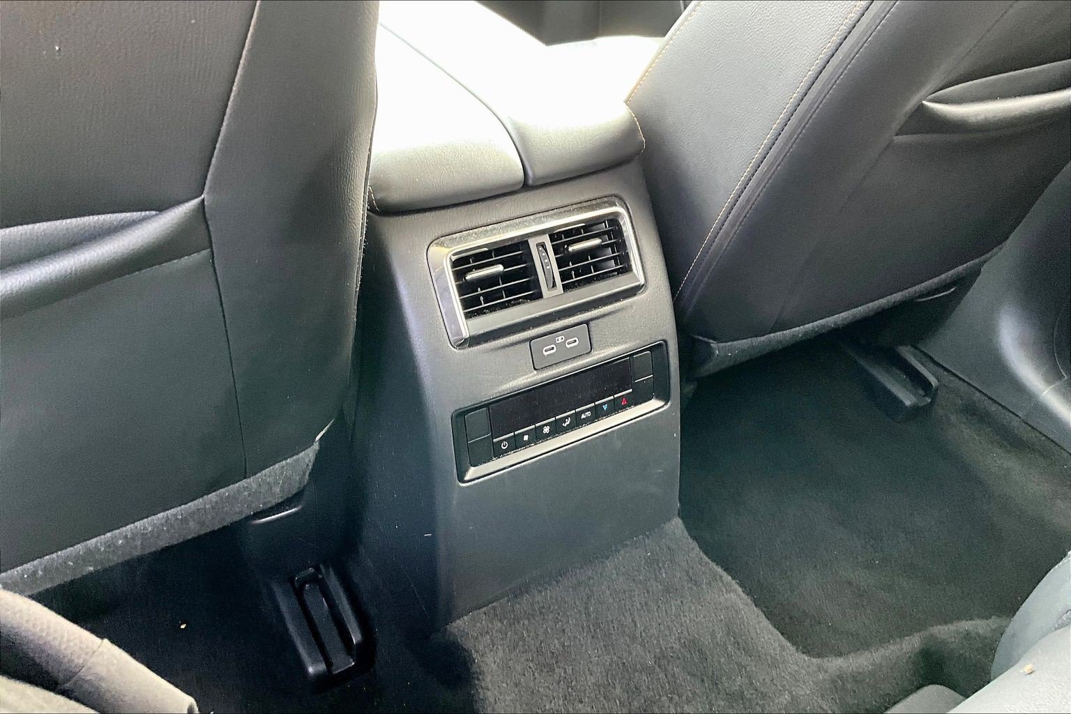 Used 2025 Black Mazda 3.3 Turbo Preferred image 9