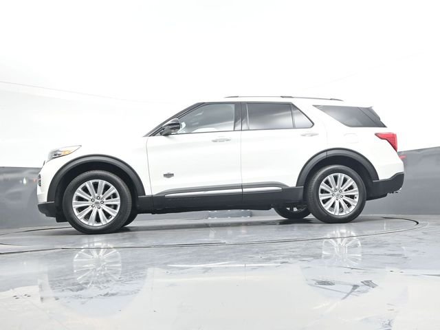 Used 2023 White Ford King Ranch image 35