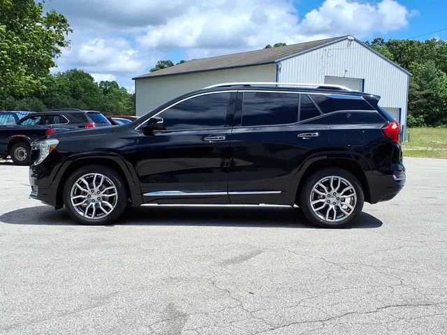 Used 2023 Black GMC Denali image 4