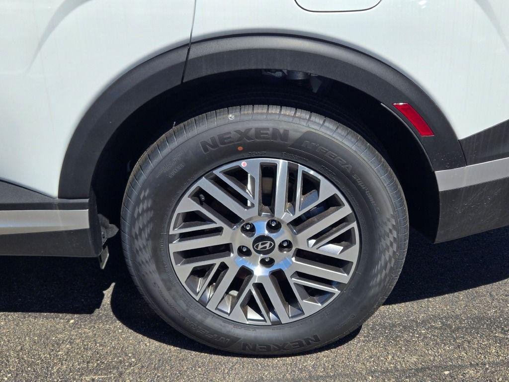 New 2026 White Pearl Hyundai SEL AWD image 17
