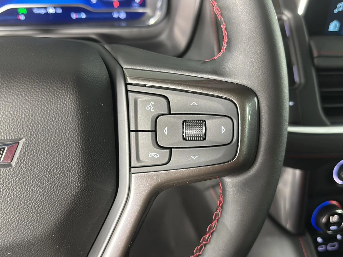 Used 2023 Sterling Gray Metallic Chevrolet RST image 25