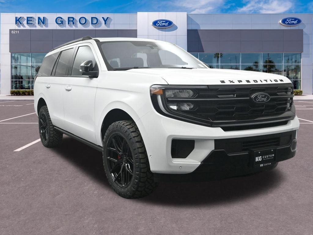 2025 Ford Expedition Platinum 4x4's photo