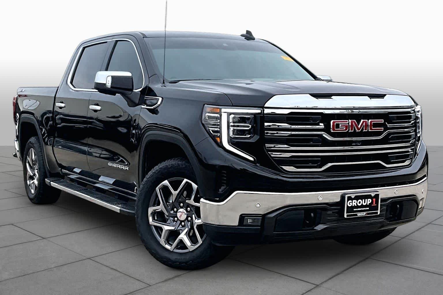 Used 2026 Onyx Black GMC SLT image 3